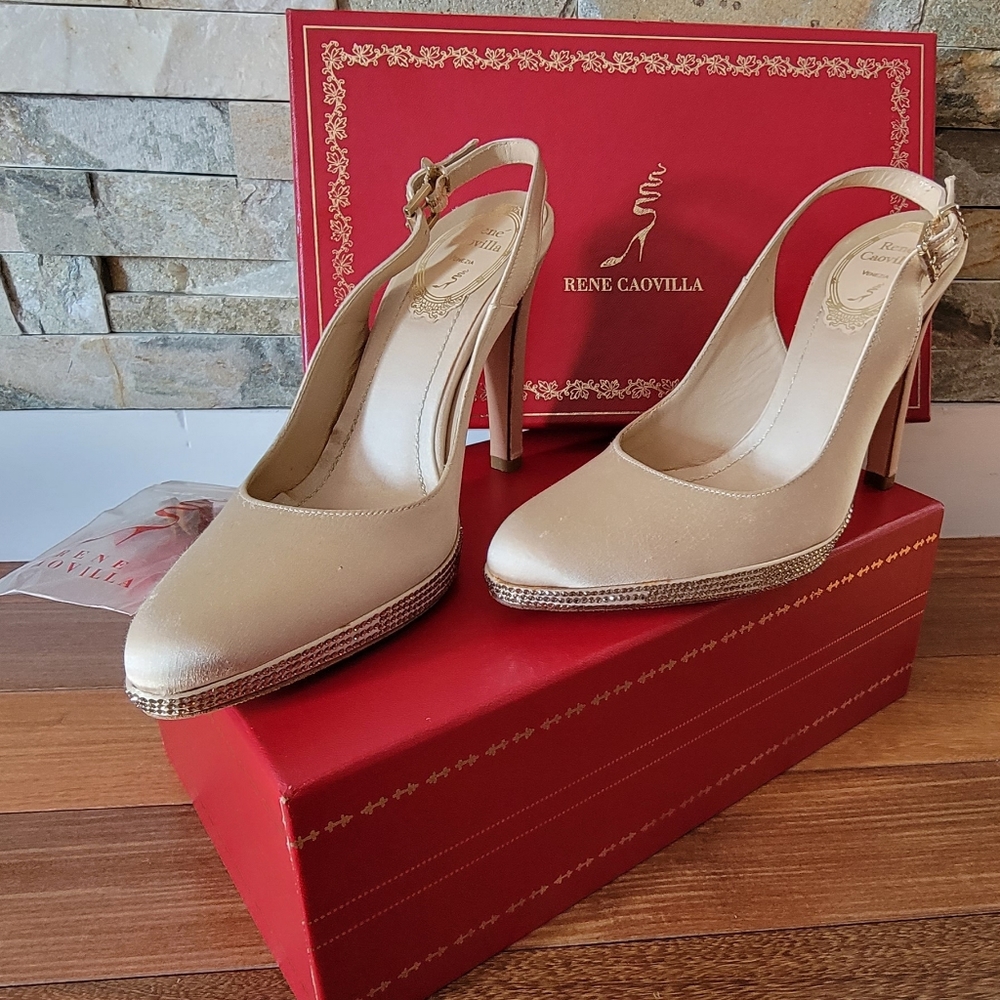 Gold wedding shoes size 36